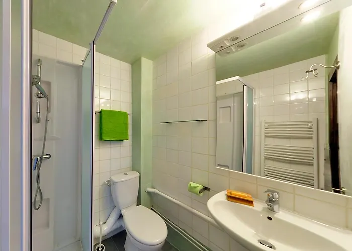 Maison Des Anges Pensión 3*